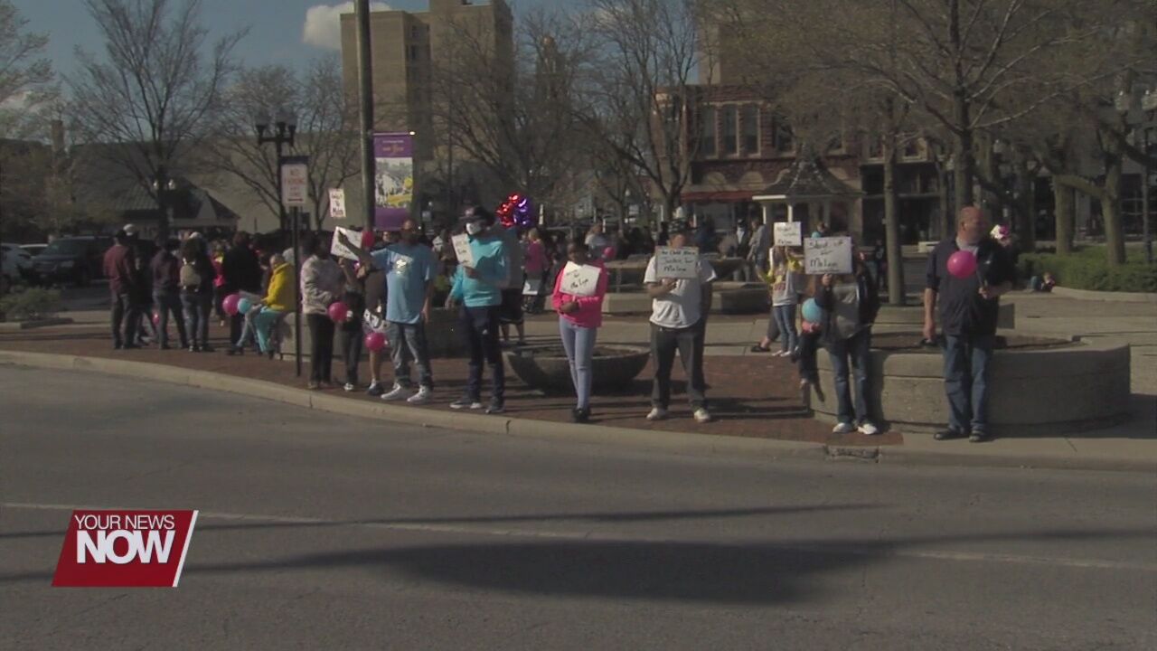 Friends and family hold vigil to remember Ma'Laya Dewitt